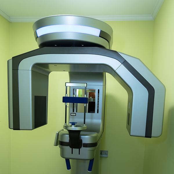 Dentist in 03865
