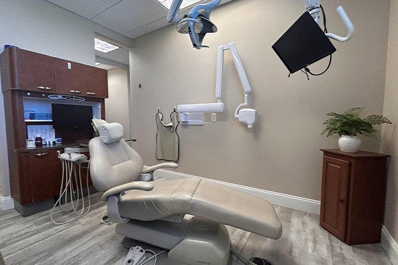Dentist in Davis