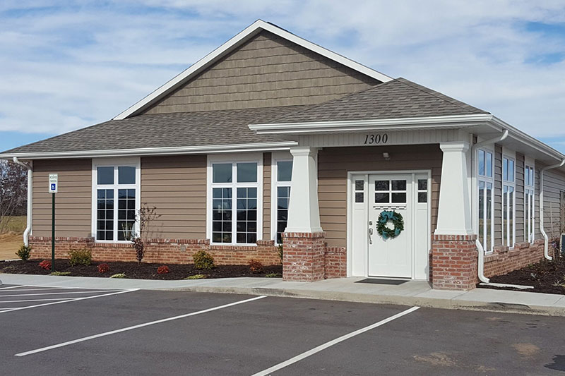 Dentist in Pea Ridge