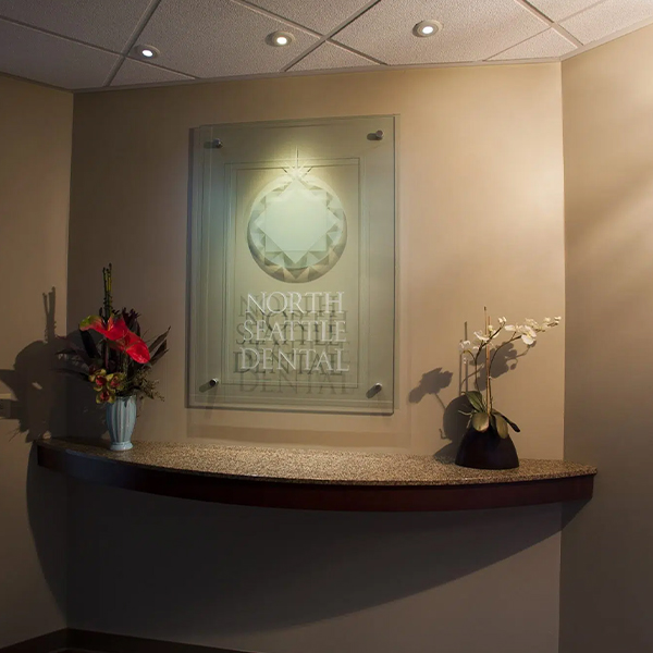 Dentist in 98133