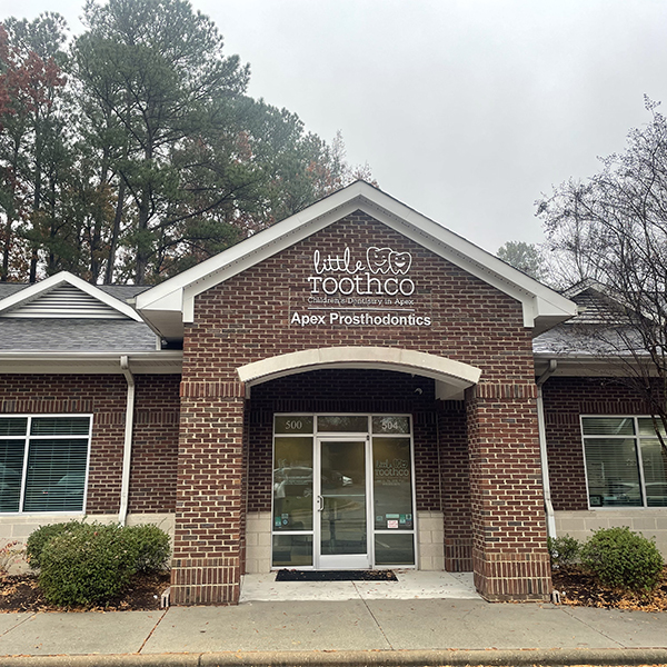 Prosthodontist in NC