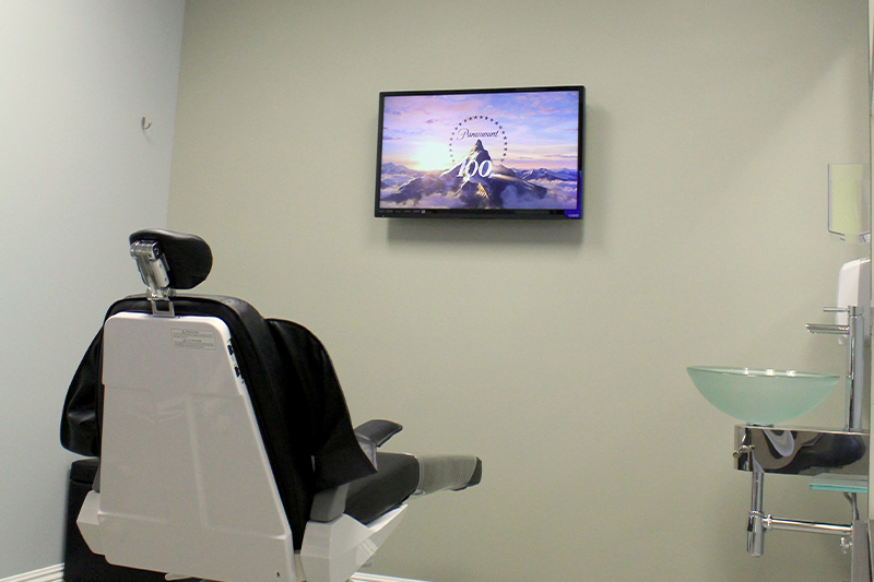 Dentist in Laguna Niguel