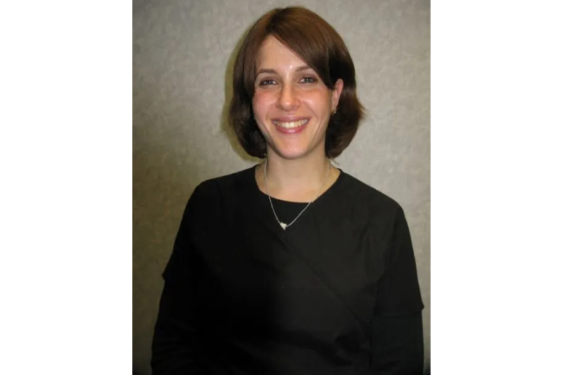 Meet Gila Beer, DDS in Albany