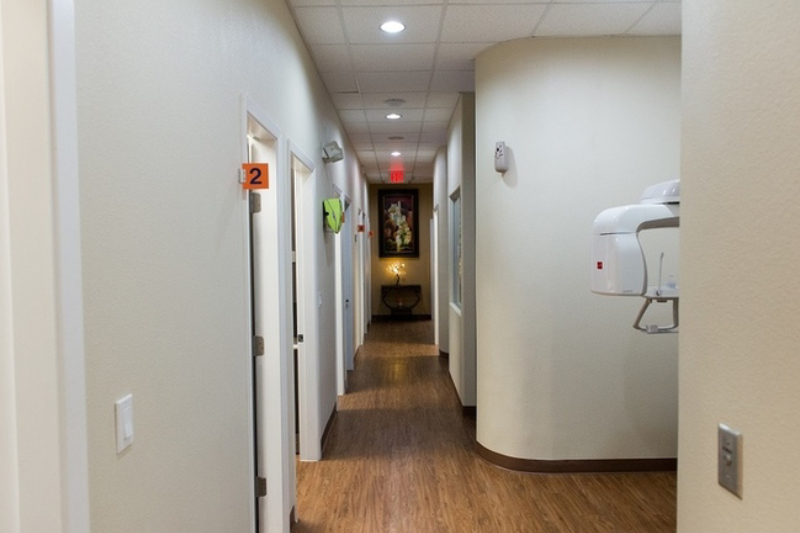 Dentist in 78542