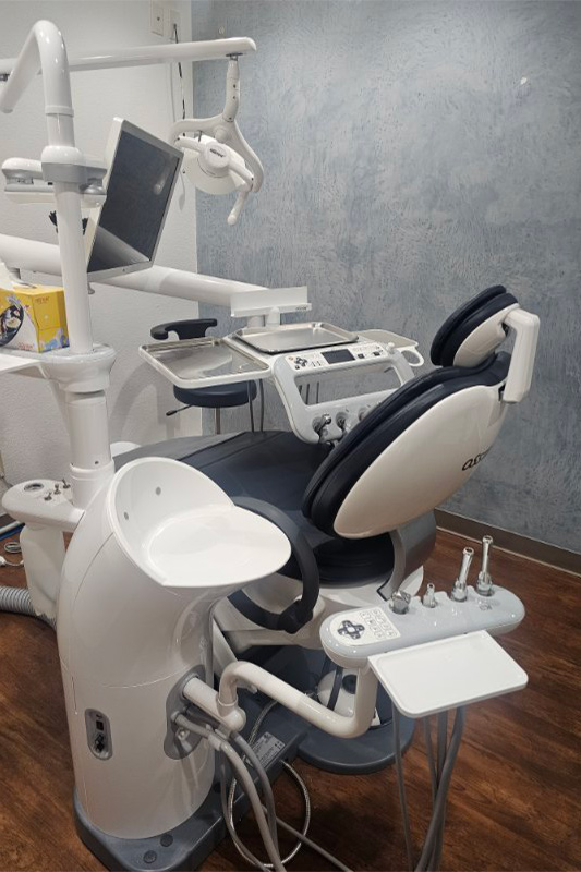 Dentist in 85704