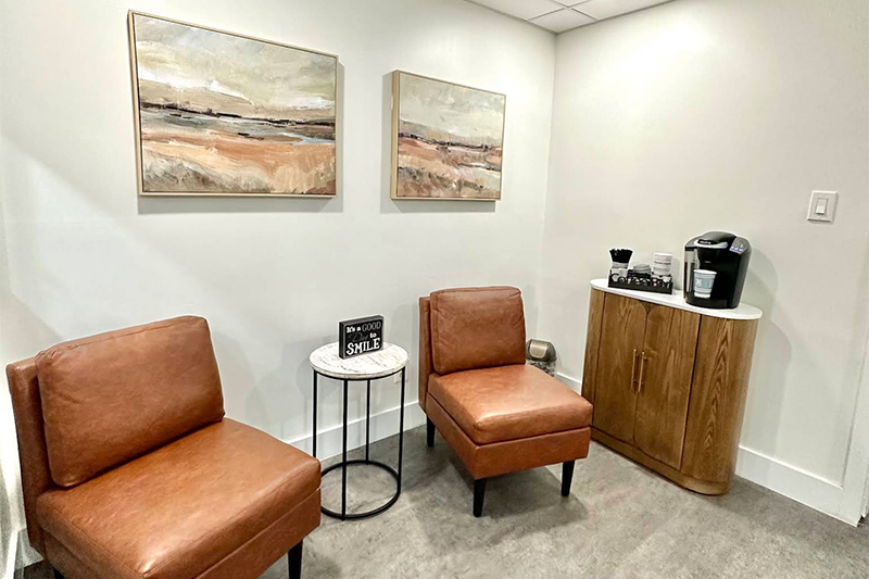 Dentist in 22015